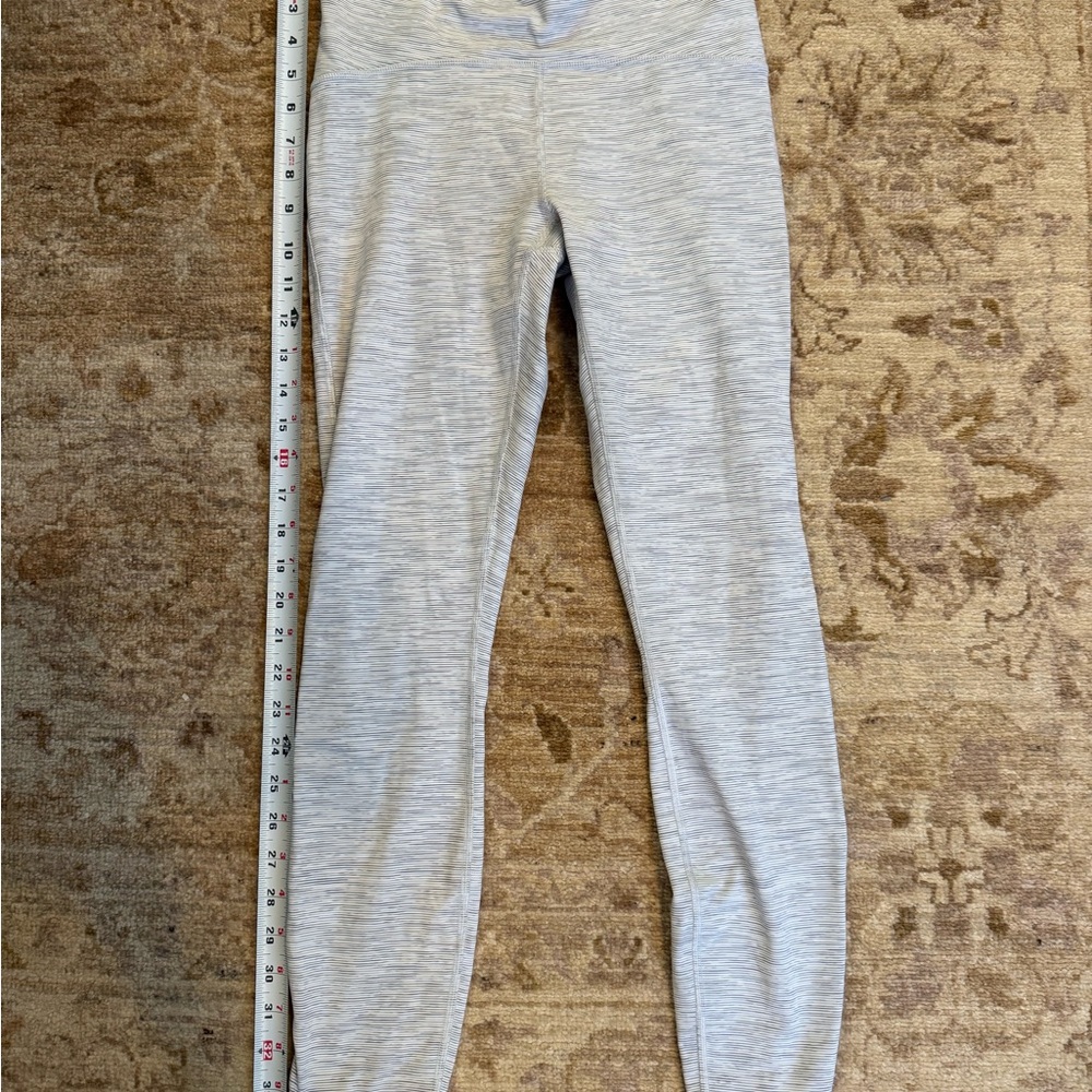 lululemon athletica Heathered Gray white/gray Leggings size 6